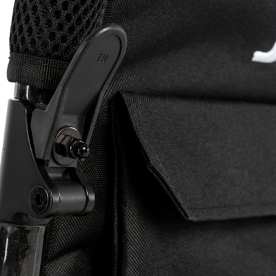 Quick-release lever allows the power chair to fold easily in seconds.